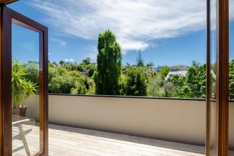 Photo of property in 37a Penzance Road, Mairangi Bay, Auckland, 0630