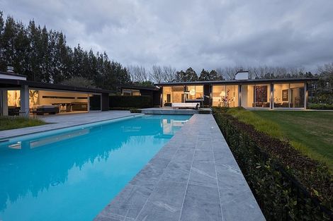 Photo of property in 27 Porterfield Road, Whitford, Howick, 2571