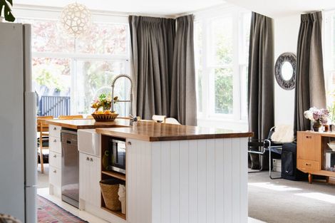 Photo of property in 248 Highgate, Roslyn, Dunedin, 9010