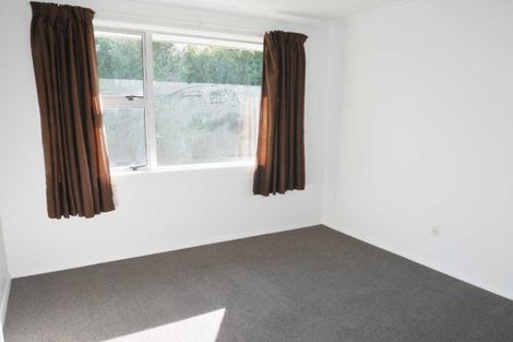 Photo of property in 22 Roswell Place, Islington, Christchurch, 8042