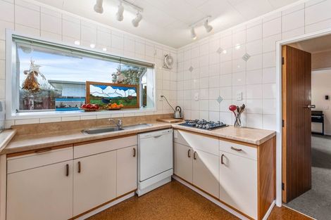 Photo of property in 8 Rameses Place, Pomare, Rotorua, 3015