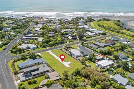 Photo of property in 6 Mace Terrace, Oakura, 4314