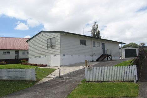 Photo of property in 49 Moncrieff Avenue, Clendon Park, Auckland, 2103