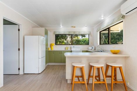 Photo of property in 321 Otahu Road, Whangamata, 3620