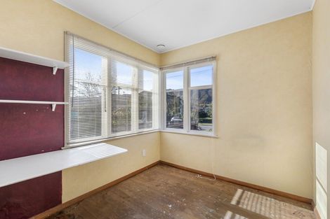 Photo of property in 55 Westminster Road, Wainuiomata, Lower Hutt, 5014