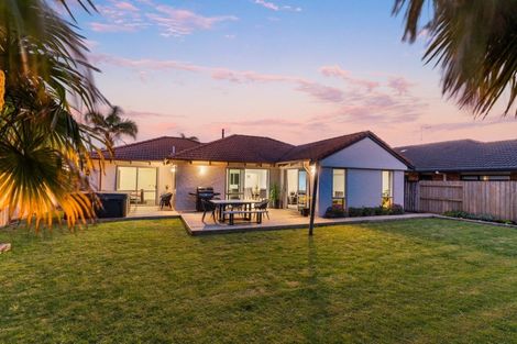 Photo of property in 6 Ohope Place, Papamoa Beach, Papamoa, 3118
