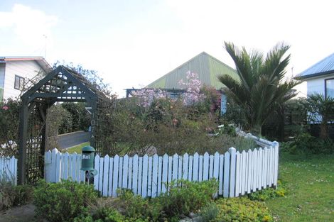 Photo of property in 107a Durrant Drive, Whangamata, 3620