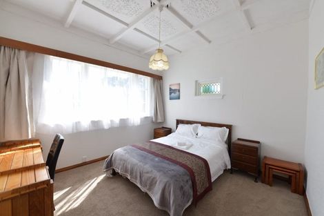 Photo of property in 492 Blockhouse Bay Road, Blockhouse Bay, Auckland, 0600