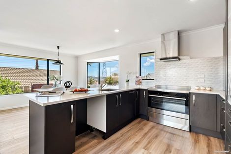 Photo of property in 3 Lizzie Lane, Clover Park, Auckland, 2019