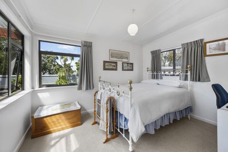 Photo of property in 18 Logan Avenue, Marewa, Napier, 4110