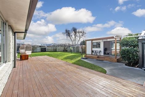 Photo of property in 9 Bellina Place, Broomfield, Christchurch, 8042