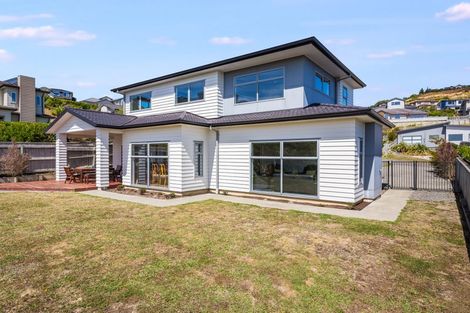 Photo of property in 13 Canary Way, Whitby, Porirua, 5024