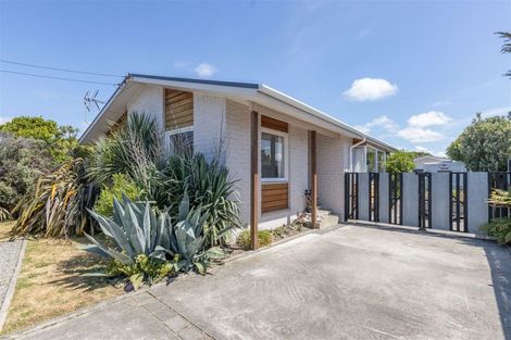Photo of property in 282 Pine Avenue, South New Brighton, Christchurch, 8062