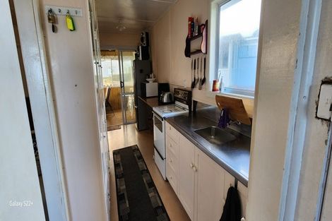 Photo of property in 1 Point Road, Mokau, 4376