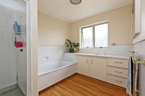 Photo of property in 5 Walton Place, Flaxmere, Hastings, 4120