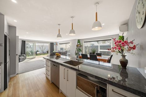 Photo of property in 33a Sheridan Crescent, Trentham, Upper Hutt, 5018