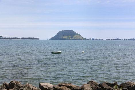 Photo of property in 13b Beach Road, Otumoetai, Tauranga, 3110