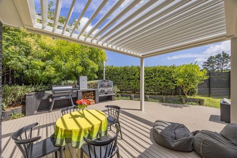 Photo of property in 67 Matua Road, Huapai, Kumeu, 0810