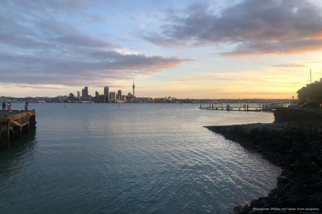 Photo of property in 6 Beresford Street, Bayswater, Auckland, 0622