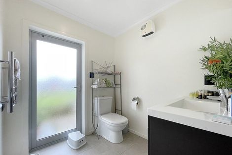 Photo of property in 74 Amesbury Drive, Churton Park, Wellington, 6037
