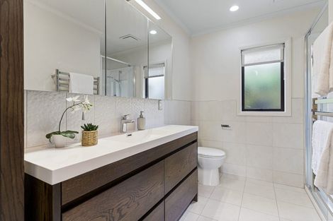 Photo of property in 35 Intrepid Crescent, Beachlands, Auckland, 2018