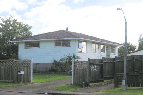 Photo of property in 10 Murillo Place, Henderson, Auckland, 0612