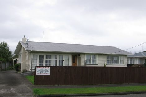 Photo of property in 12 Kettle Avenue, Awapuni, Palmerston North, 4412
