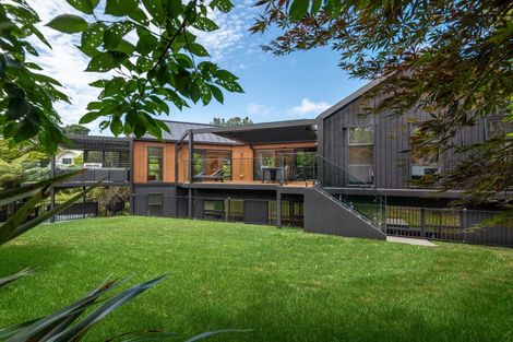 Photo of property in 32a Braemar Road, Castor Bay, Auckland, 0620