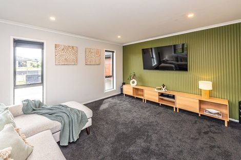 Photo of property in 13 Magnolia Crescent, Tawhero, Whanganui, 4501