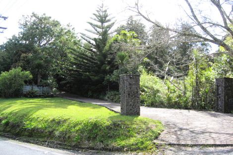 Photo of property in 288 Forest Road, Waiatarua, Auckland, 0612