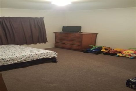 Photo of property in 66b Cruickshank Road, Clouston Park, Upper Hutt, 5018