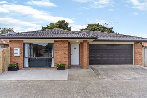 Photo of property in 94a Palmers Road, Clendon Park, Auckland, 2103