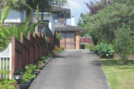 Photo of property in 1/24 Quebec Road, Milford, Auckland, 0620