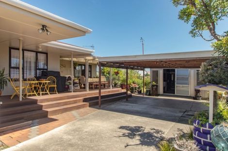 Photo of property in 42 Alamein Crescent, Onekawa, Napier, 4110