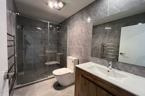 Photo of property in 73 Papatupu Way, Kumeu, 0810