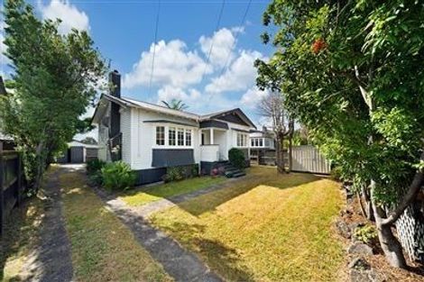 Photo of property in 41 Wairau Avenue, Avondale, Auckland, 1026
