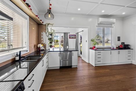 Photo of property in 19 Stanley Road, Stratford, 4394