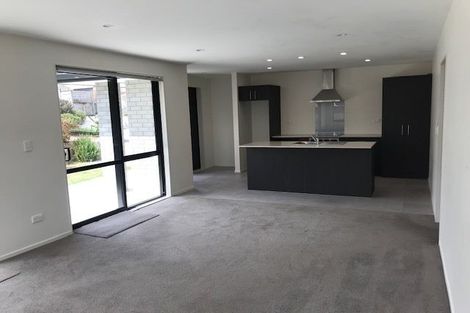 Photo of property in 2 Torrie Way, Pukekohe, 2120