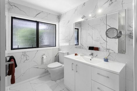 Photo of property in 200 Te Wahapu Road, Russell, 0272