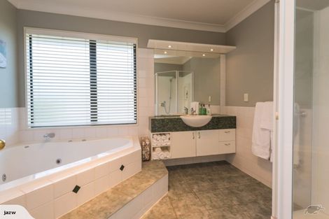 Photo of property in 39 Forest Drive, Parklands, Christchurch, 8083