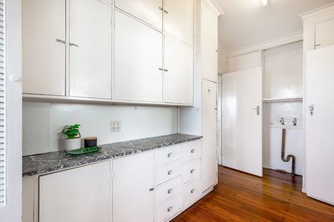 Photo of property in 609 Marine Drive, Days Bay, Lower Hutt, 5013