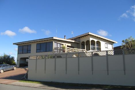 Photo of property in 38 Te Haumi Drive, Paihia, 0200