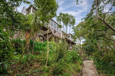 Photo of property in 2 Roland Lane, Mount Pleasant, Christchurch, 8081