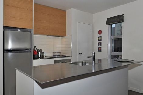 Photo of property in 405d Barbadoes Street, Christchurch Central, Christchurch, 8013