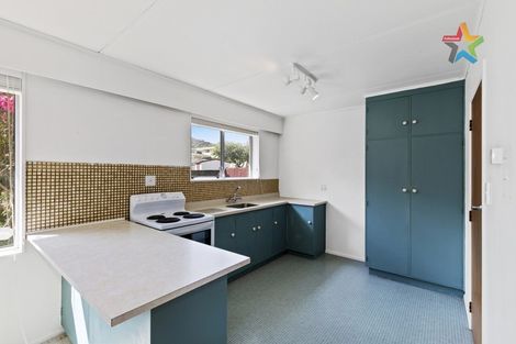 Photo of property in 6b Belgrave Street, Wainuiomata, Lower Hutt, 5014