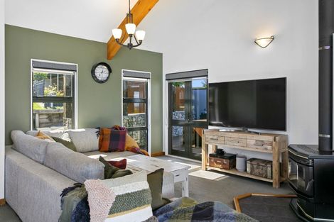 Photo of property in 2/17 Rhodes Fall, Rangatira Park, Taupo, 3330