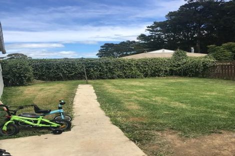 Photo of property in 16 Antalya Place, Manurewa, Auckland, 2102