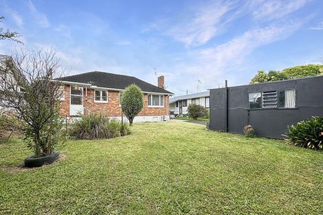 Photo of property in 29 Levonia Street, Morningside, Auckland, 1022