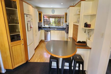 Photo of property in 8 Frank Frethey Place, Highlands Park, New Plymouth, 4312