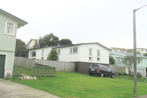 Photo of property in 7 Yemen Place, Ascot Park, Porirua, 5024
